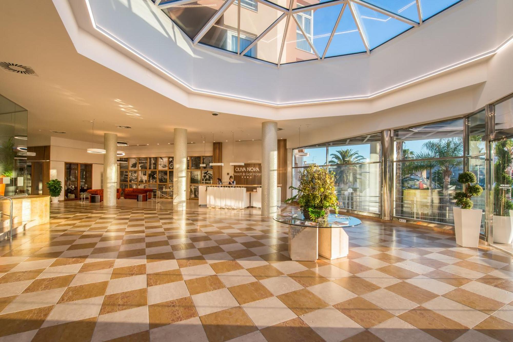 Oliva Nova Beach & Golf Hotel 외부 사진