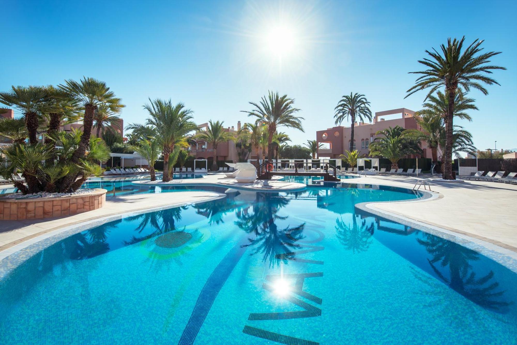 Oliva Nova Beach & Golf Hotel 외부 사진