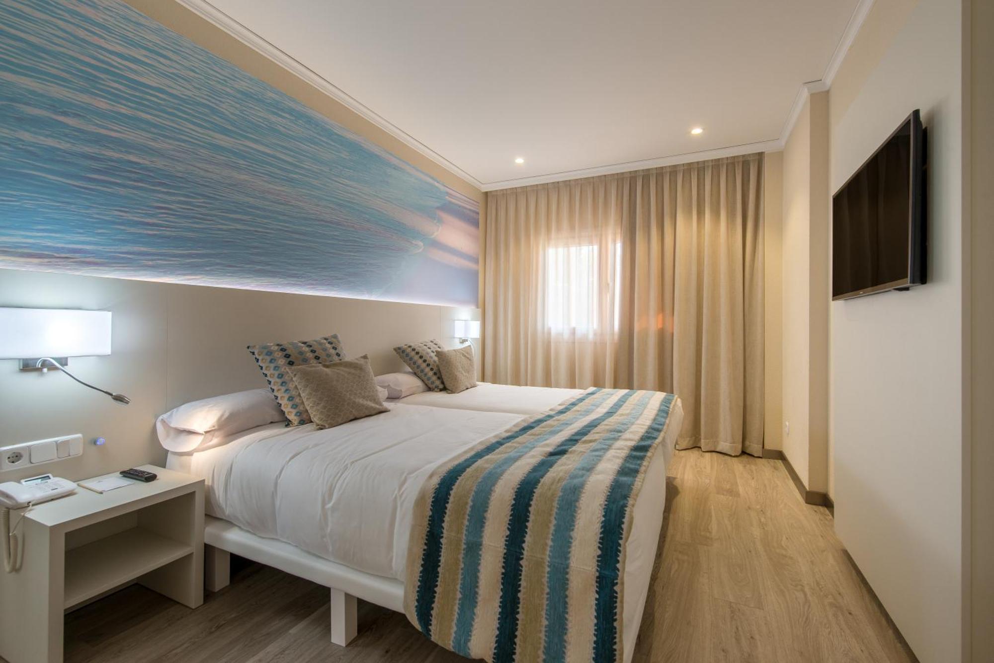 Oliva Nova Beach & Golf Hotel 외부 사진