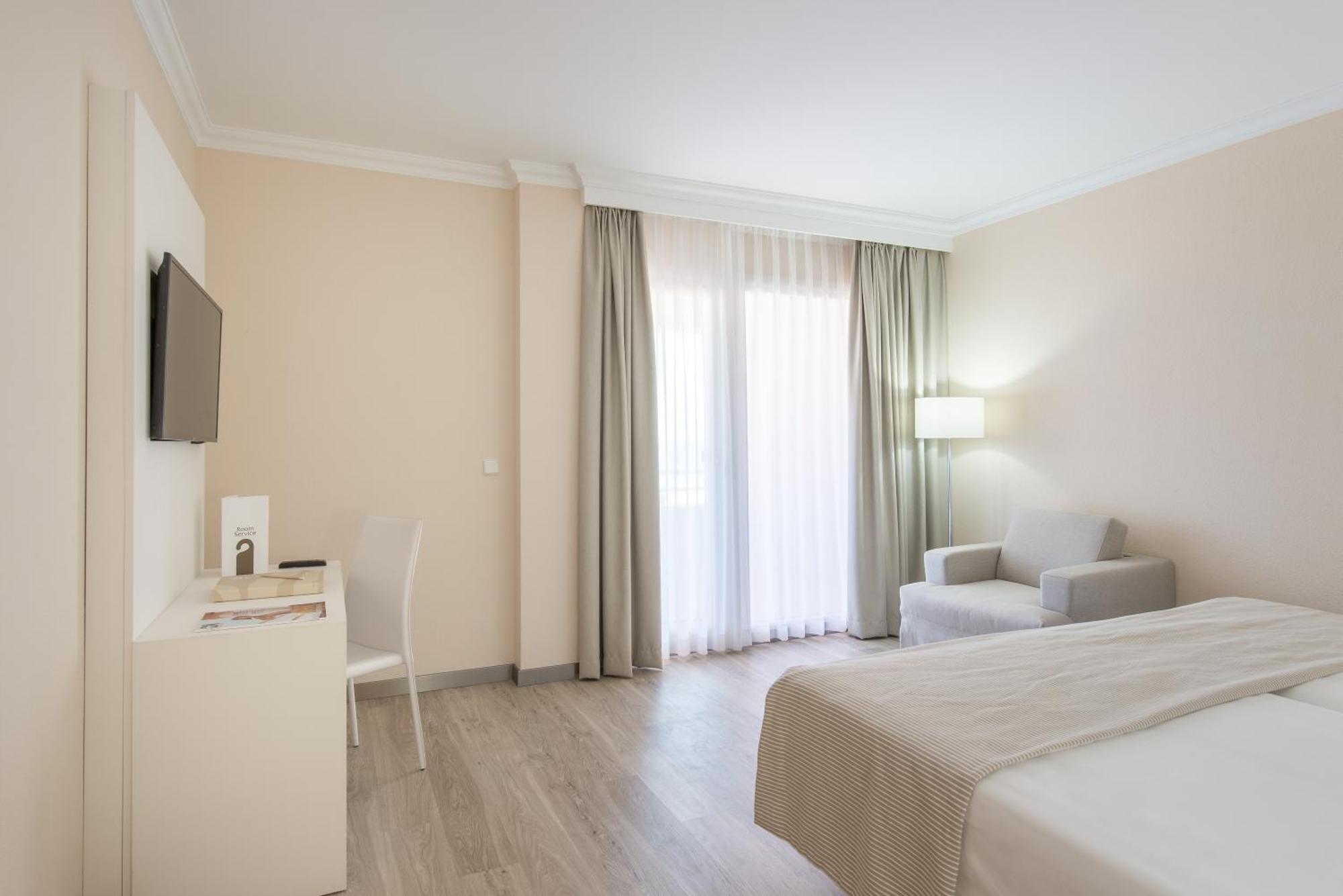 Oliva Nova Beach & Golf Hotel 외부 사진